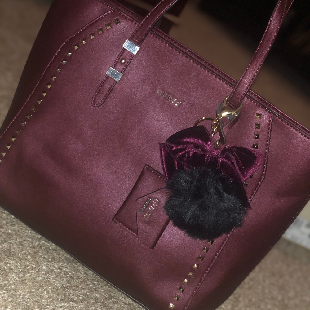 ❤️Guess Hobo Bag